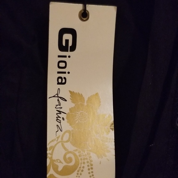 Tie cover up top - Picture 3 of 3